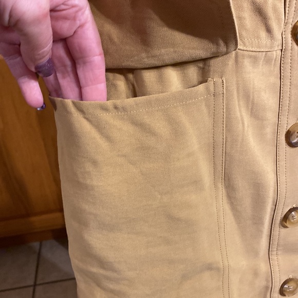 a new day - midi tan skirt with cute front pockets and complete button up front - Picture 3 of 10
